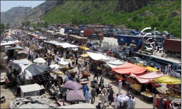 Pakistan Forms Panel on  Illegal Border Crossings